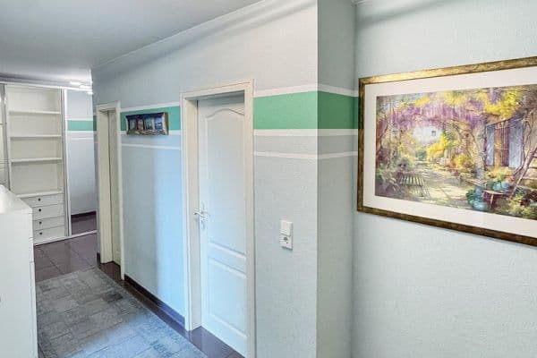 Prodej bytu 3+1 91 m², Berliner Straße, 286, Offenbach am Main Prodej bytu 3+1 91 m², Berliner Straße, 286, Offenbach am Main