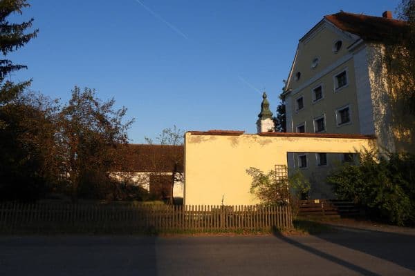 Prodej domu 104 m², pozemek 7.745 m², Neuhaus am Inn Prodej domu 104 m², pozemek 7.745 m², Neuhaus am Inn