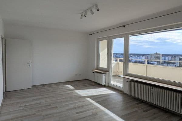 Pronájem bytu 2+1 58 m², Erlangen Pronájem bytu 2+1 58 m², Erlangen