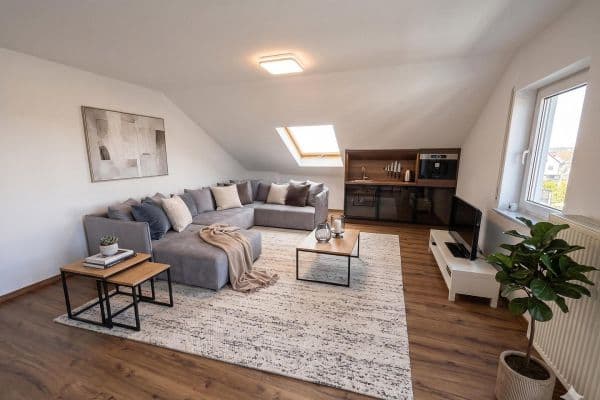 Pronájem bytu 2+1 64 m², Limburg Offheim Pronájem bytu 2+1 64 m², Limburg Offheim