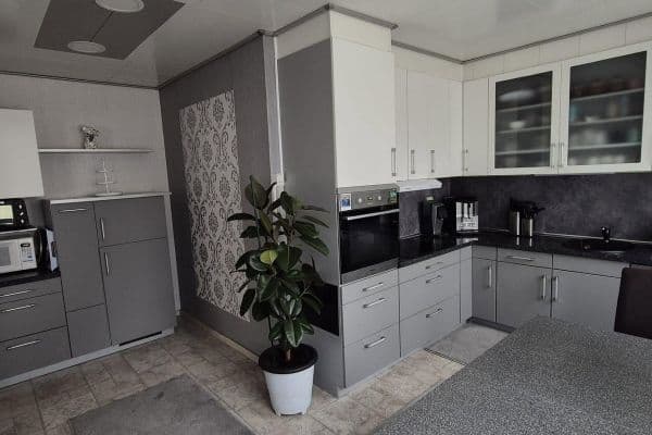 Prodej bytu 4+1 120 m², Wertheim Prodej bytu 4+1 120 m², Wertheim