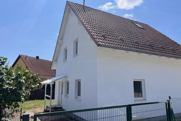 Pronájem domu 110 m², pozemek 420 m², Werbener Strasse 6, Zossen OT Glienick Pronájem domu 110 m², pozemek 420 m², Werbener Strasse 6, Zossen OT Glienick