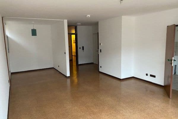 Pronájem bytu 1+kk 50 m², Rathenausstraße 1, Wuppertal Pronájem bytu 1+kk 50 m², Rathenausstraße 1, Wuppertal