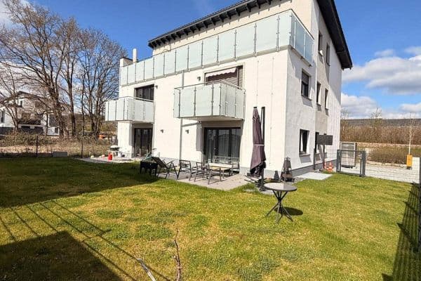 Pronájem bytu 4+1 125 m², Offenbach am Main, Hessen Pronájem bytu 4+1 125 m², Offenbach am Main, Hessen