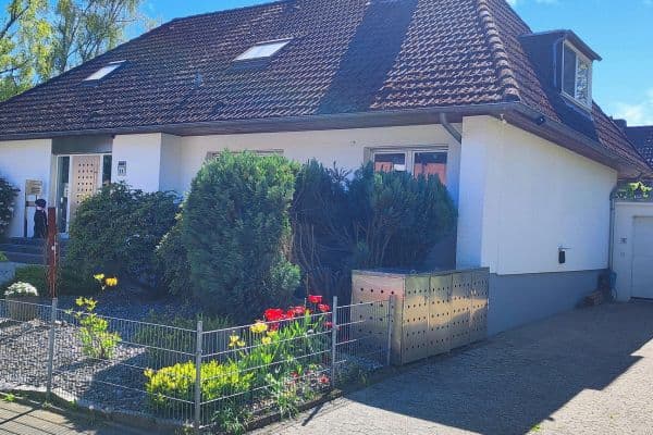 Prodej domu 297 m², pozemek 865 m², Ratingen Prodej domu 297 m², pozemek 865 m², Ratingen