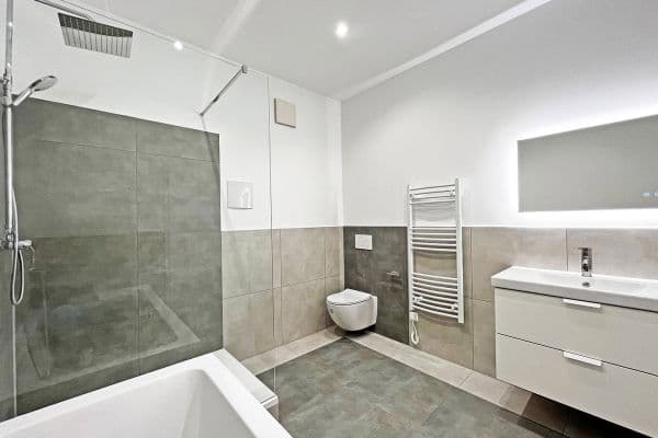 Pronájem bytu 4+kk 97 m², Ilsfeld Pronájem bytu 4+kk 97 m², Ilsfeld