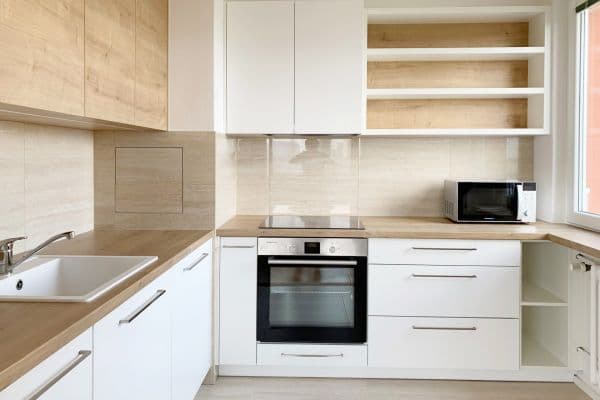 Pronájem bytu 2+kk 60 m², Ke Strašnické, Praha Pronájem bytu 2+kk 60 m², Ke Strašnické, Praha