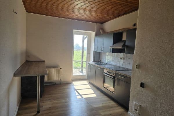 Pronájem bytu 4+1 105 m², Kamper Str. 6, Nützen Pronájem bytu 4+1 105 m², Kamper Str. 6, Nützen