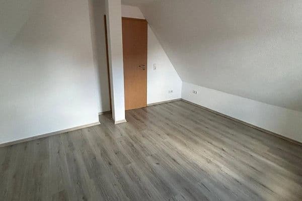 Pronájem bytu 2+kk 65 m², Löhrstraße 3, Trossingen Pronájem bytu 2+kk 65 m², Löhrstraße 3, Trossingen