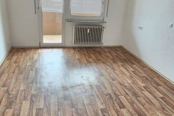 Pronájem bytu 4+1 82 m², Bietigheim-Bissingen Pronájem bytu 4+1 82 m², Bietigheim-Bissingen