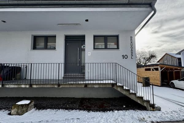 Pronájem bytu 3+1 90 m², Bräugaßl 10, Hemau Pronájem bytu 3+1 90 m², Bräugaßl 10, Hemau