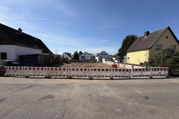 Prodej pozemku 177 m², Rheintalstr. 12, Schwetzingen Prodej pozemku 177 m², Rheintalstr. 12, Schwetzingen