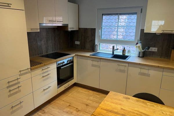 Pronájem bytu 4+1 110 m², Dorfbrunnenstr. 32, Wörth am Rhein Pronájem bytu 4+1 110 m², Dorfbrunnenstr. 32, Wörth am Rhein