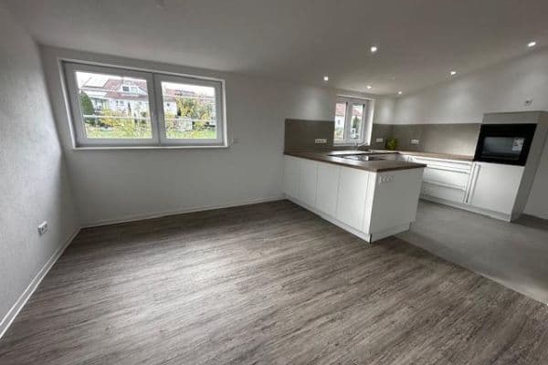 Pronájem bytu 3+kk 108 m², Rottenburg Pronájem bytu 3+kk 108 m², Rottenburg