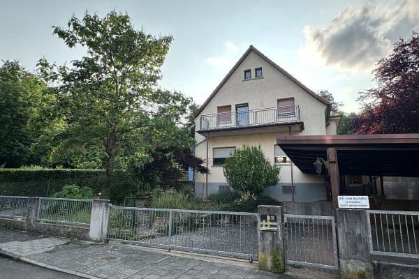 Prodej domu 195 m², pozemek 866 m², Kelkheim Prodej domu 195 m², pozemek 866 m², Kelkheim