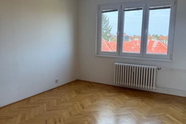 Pronájem bytu 2+1 49 m², Dánská, Kladno Pronájem bytu 2+1 49 m², Dánská, Kladno