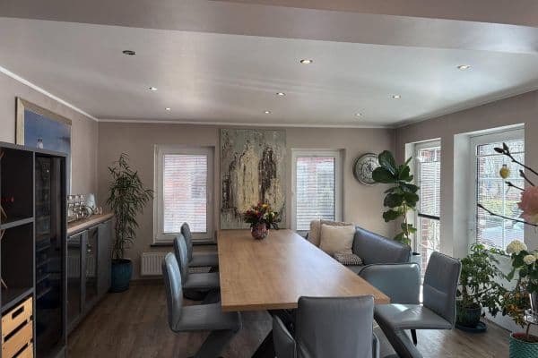 Prodej domu 220 m², pozemek 440 m², Krummhörn, Dolní Sasko Prodej domu 220 m², pozemek 440 m², Krummhörn, Dolní Sasko