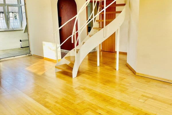 Pronájem bytu 3+1 87 m², Großhorst 11, Isernhagen Pronájem bytu 3+1 87 m², Großhorst 11, Isernhagen