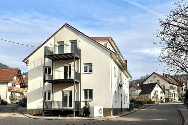 Pronájem bytu 3+1 74 m², Mauerbergstraße 83, Baden-Baden, Bádensko-Württembersko Pronájem bytu 3+1 74 m², Mauerbergstraße 83, Baden-Baden, Bádensko-Württembersko