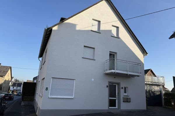 Prodej domu 200 m², pozemek 206 m², Friedrichstraße 8, Wirges Prodej domu 200 m², pozemek 206 m², Friedrichstraße 8, Wirges