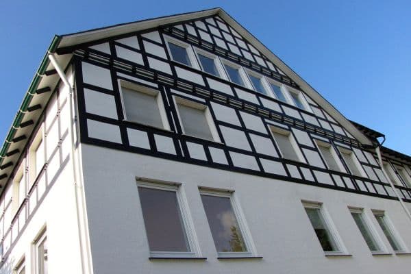Pronájem bytu 4+1 109 m², Am Stünzel 4b, Grafschaft, Schmallenberg Pronájem bytu 4+1 109 m², Am Stünzel 4b, Grafschaft, Schmallenberg