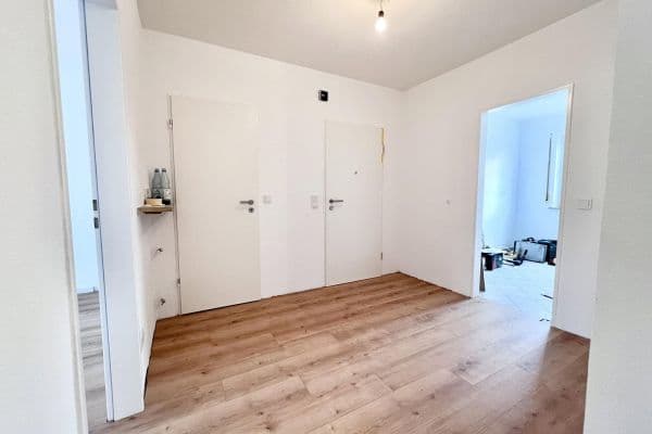 Pronájem bytu 3+1 78 m², Fürth, Bavorsko Pronájem bytu 3+1 78 m², Fürth, Bavorsko
