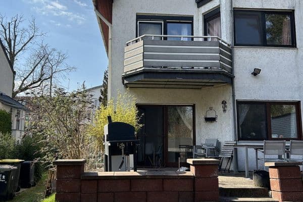 Prodej domu 128 m², pozemek 288 m², Berlin, Berlín Prodej domu 128 m², pozemek 288 m², Berlin, Berlín