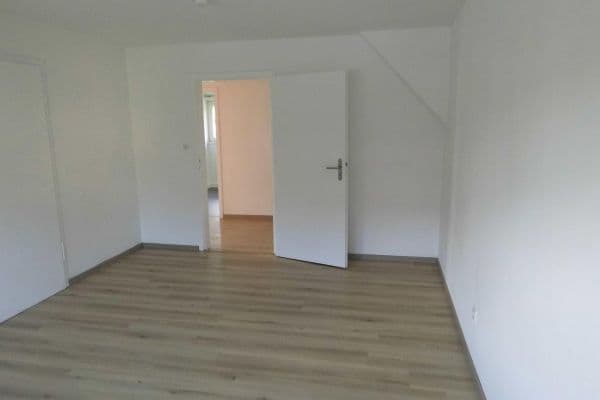 Pronájem bytu 3+1 67 m², Stuttgart Pronájem bytu 3+1 67 m², Stuttgart