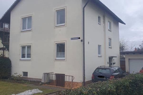 Pronájem bytu 4+1 80 m², Kronach Pronájem bytu 4+1 80 m², Kronach