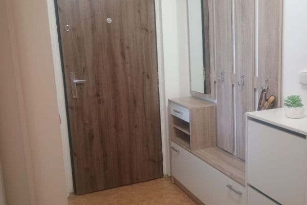 Pronájem bytu 2+1 49 m², Šultysova, Slaný Pronájem bytu 2+1 49 m², Šultysova, Slaný