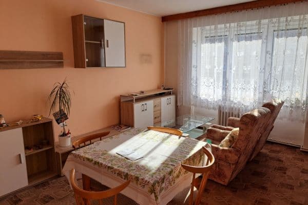 Pronájem bytu 2+1 56 m², Chelčického, Blansko Pronájem bytu 2+1 56 m², Chelčického, Blansko