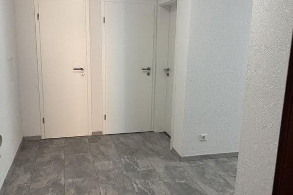 Pronájem bytu 3+1 75 m², Ittlingen Pronájem bytu 3+1 75 m², Ittlingen