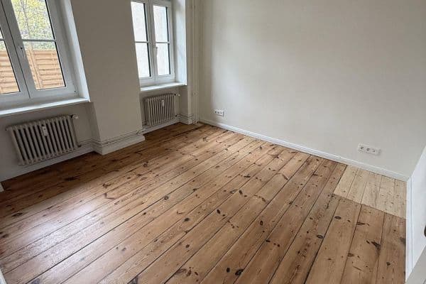 Pronájem bytu 3+1 95 m², Ringbahnstraße, Berlin, Berlín Pronájem bytu 3+1 95 m², Ringbahnstraße, Berlin, Berlín