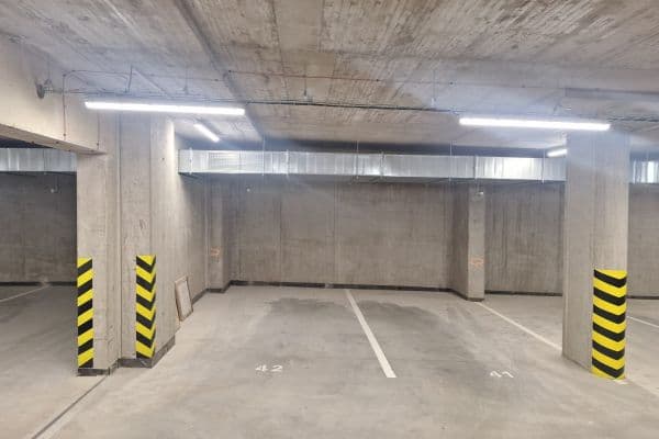 Pronájem garáže 25 m², Ondrova, Brno Pronájem garáže 25 m², Ondrova, Brno