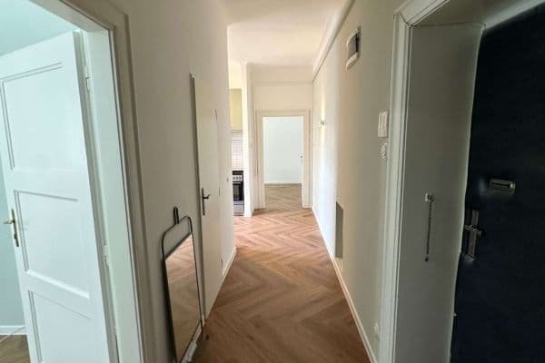 Pronájem bytu 2+1 52 m², Křížkovského, Brno Pronájem bytu 2+1 52 m², Křížkovského, Brno