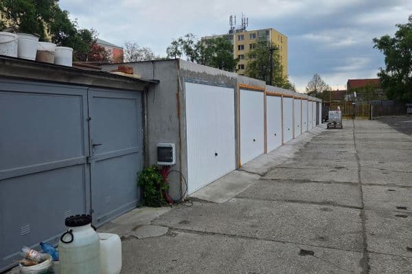Pronájem garáže 19 m², J. B. Pecky, Prostějov Pronájem garáže 19 m², J. B. Pecky, Prostějov