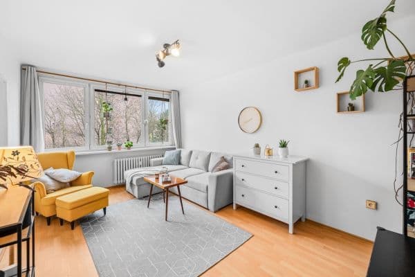 Pronájem bytu 2+1 52 m², Bezručova, Benešov, Středočeský kraj Pronájem bytu 2+1 52 m², Bezručova, Benešov, Středočeský kraj