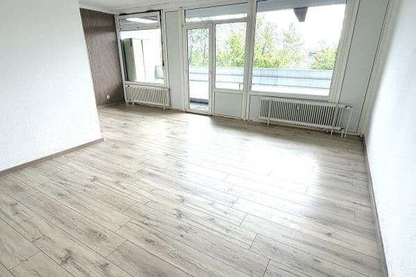 Prodej bytu 4+1 72 m², Marl Prodej bytu 4+1 72 m², Marl