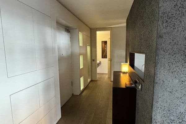 Pronájem bytu 2+1 60 m², Adams-Lehmann-Strasse, München, Bavorsko Pronájem bytu 2+1 60 m², Adams-Lehmann-Strasse, München, Bavorsko