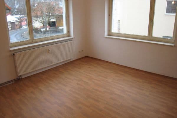 Pronájem bytu 2+1 36 m², Poppenhausen Pronájem bytu 2+1 36 m², Poppenhausen