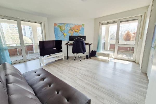 Pronájem bytu 1+1 42 m², Dietzenbach Pronájem bytu 1+1 42 m², Dietzenbach