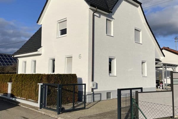 Prodej domu 148 m², pozemek 479 m², Balingen Prodej domu 148 m², pozemek 479 m², Balingen