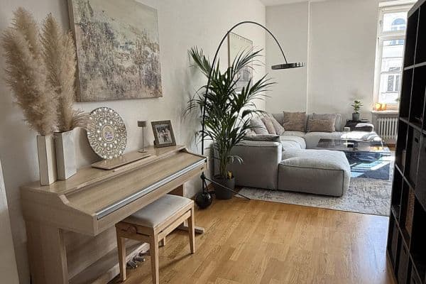 Pronájem bytu 2+1 70 m², Wilhelmstrasse, München, Bavorsko Pronájem bytu 2+1 70 m², Wilhelmstrasse, München, Bavorsko