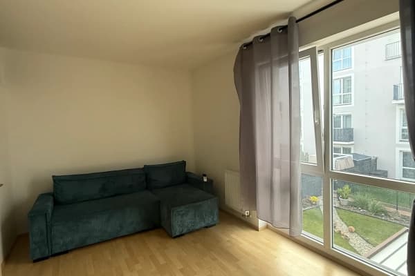 Pronájem bytu 2+1 68 m², Nákupní, Jesenice Pronájem bytu 2+1 68 m², Nákupní, Jesenice