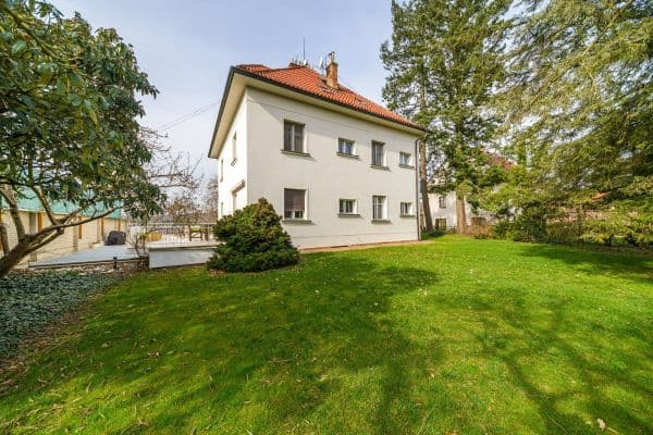 Pronájem kanceláře 16 m², Nad Údolím, Praha Pronájem kanceláře 16 m², Nad Údolím, Praha