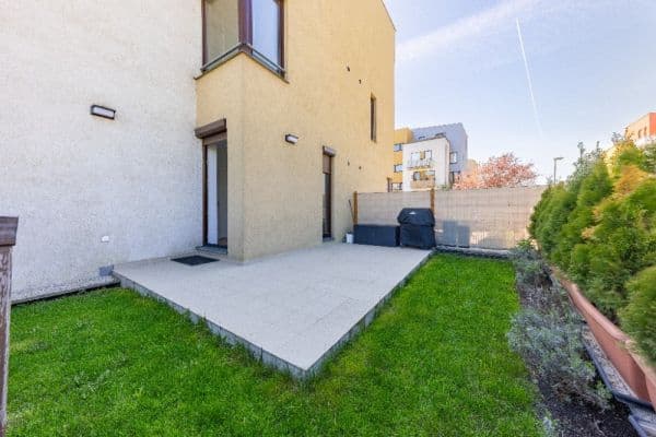 Prodej bytu 2+kk 36 m², Dragounská, Praha Prodej bytu 2+kk 36 m², Dragounská, Praha