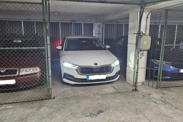 Pronájem garáže 15 m², Pronájem garáže 15 m²,