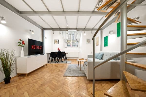 Prodej bytu 2+kk 45 m², Na Valentince, Praha Prodej bytu 2+kk 45 m², Na Valentince, Praha