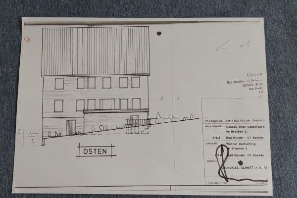 Prodej domu 280 m², pozemek 1.380 m², Bad Münder OT Bakede Prodej domu 280 m², pozemek 1.380 m², Bad Münder OT Bakede