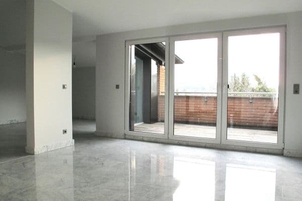 Pronájem bytu 3+1 80 m², Hemer Pronájem bytu 3+1 80 m², Hemer